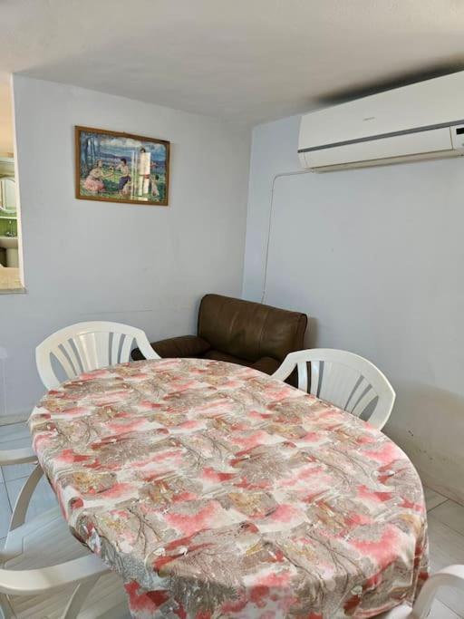 Hadhri Appartement Tuzer Dış mekan fotoğraf